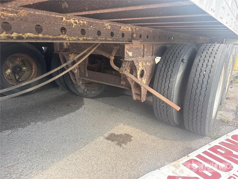 Fruehauf 48 ft x 102 in T/A Van Trailer Umpikoriperävaunut