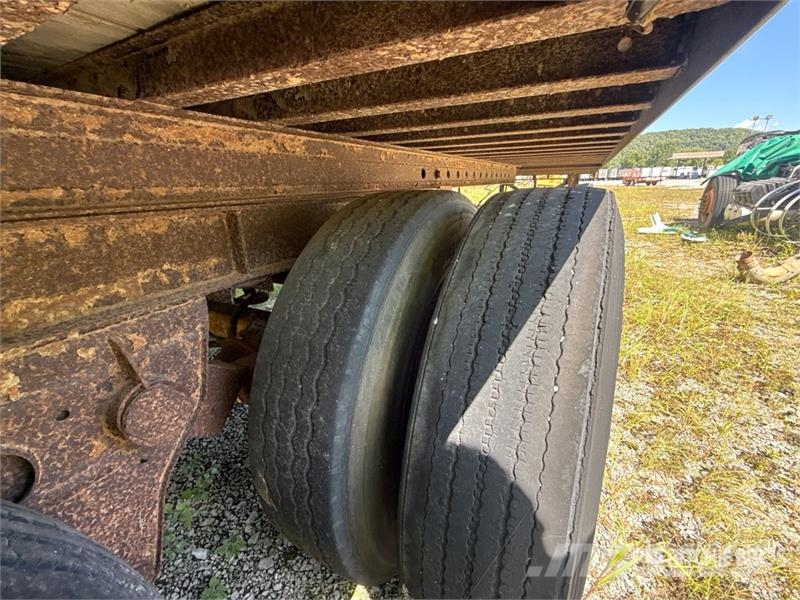 Fruehauf 48 ft x 96 in T/A 48 ft Van Trailer Skriňové prívesy