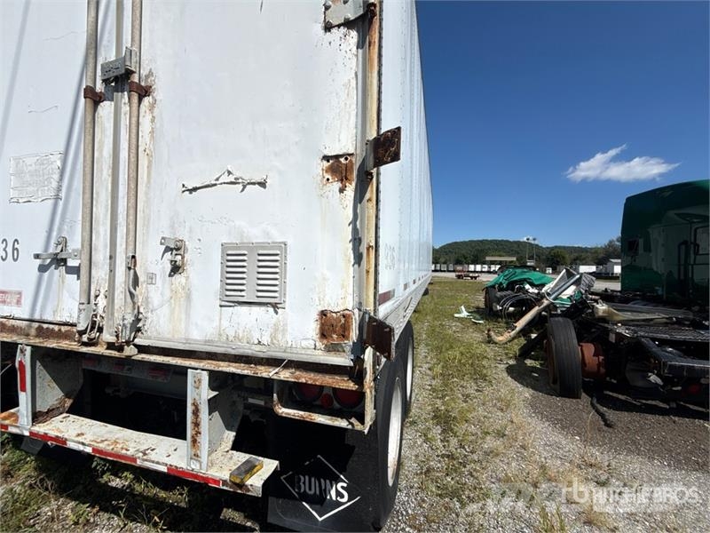 Fruehauf 48 ft x 96 in T/A 48 ft Van Trailer Skriňové prívesy