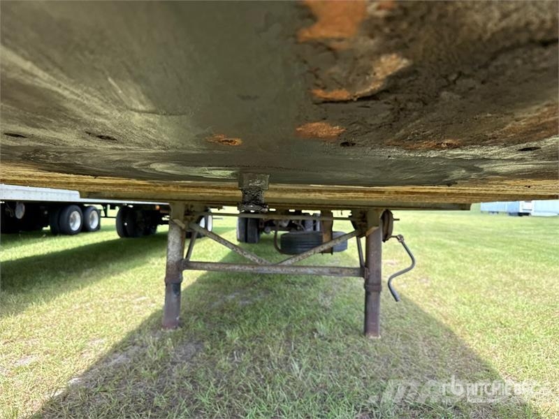 Fruehauf 53 ft x 102 in T/A Van Trailer ボックスボディートレーラー
