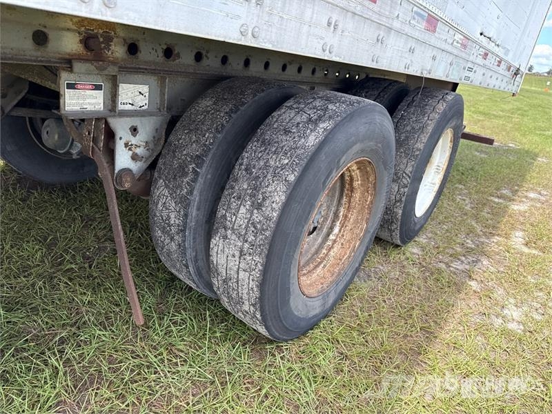 Fruehauf 53 ft x 102 in T/A Van Trailer ボックスボディートレーラー