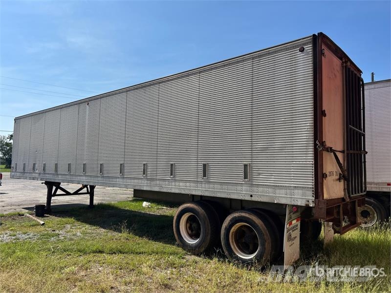 Fruehauf FB6-F2-43 43 ft T/A Van Trailer 箱體拖車