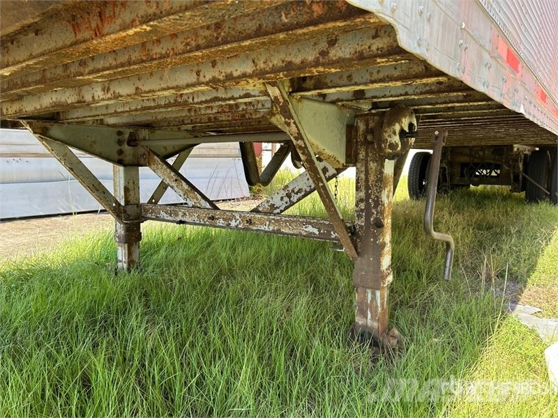Fruehauf FB9-F2-48 48 ft T/A Van Trailer Umpikoriperävaunut