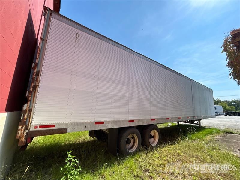 Fruehauf FB9-F2-48 48 ft T/A Van Trailer 箱體拖車