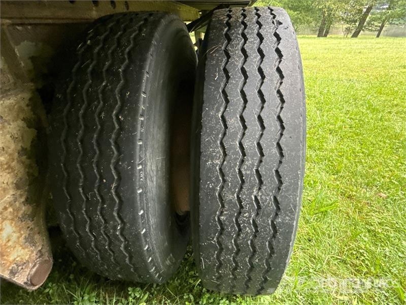 Fruehauf FBX-F2-48 Sanduk prikolice
