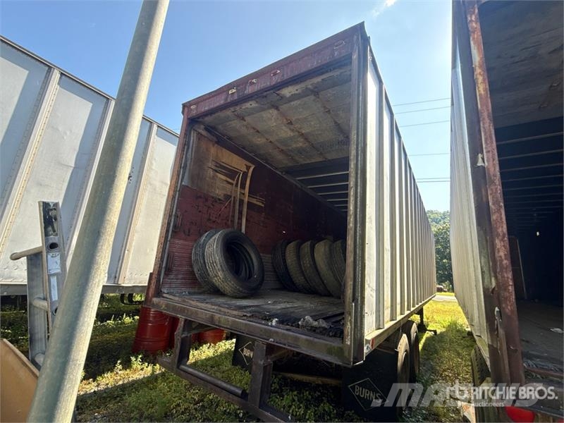 Fruehauf FG6-F2-40 40 ft x 96 in T/A Van Trailer 箱體拖車