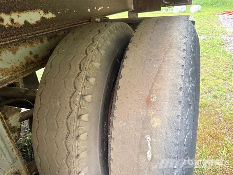 Fruehauf FG6-F2-40 40 ft x 96 in T/A Van Trailer Prikolice sa sandukom