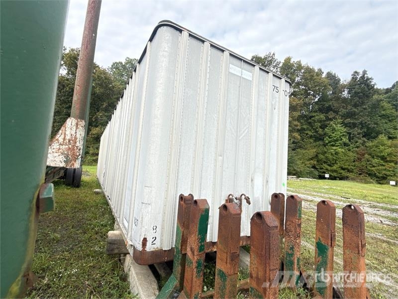 Fruehauf FG6-F2-40 40 ft x 96 in T/A Van Trailer Prikolice sa sandukom