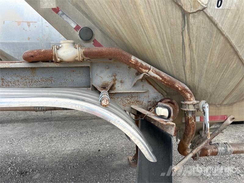 Fruehauf HAB-F2-J 1200 1200 cft T/A Pneumatic Bulk Trailer Citas piekabes