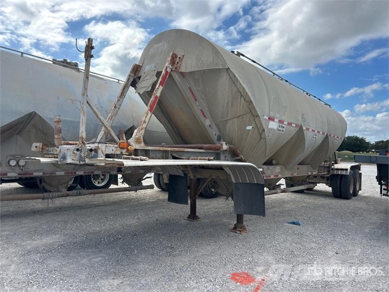 Fruehauf HAB-F2-J 1200 1200 cft T/A Pneumatic Bulk Trailer Citas piekabes