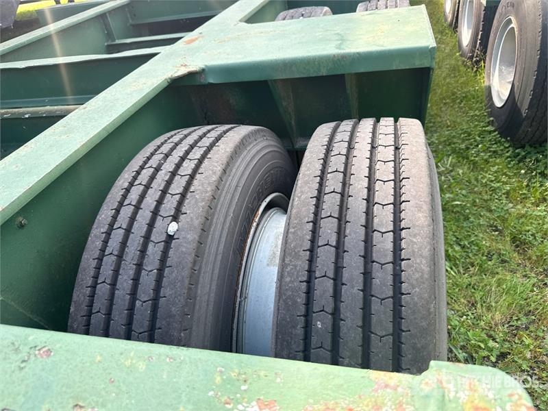 Fruehauf HRGT-7_40 T/A Removable Gooseneck Lowboy Trailer Tieflader