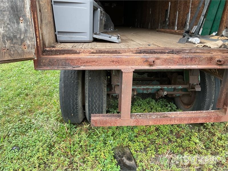 Fruehauf T/A Van Trailer (Inoperable) Van Body Trailers