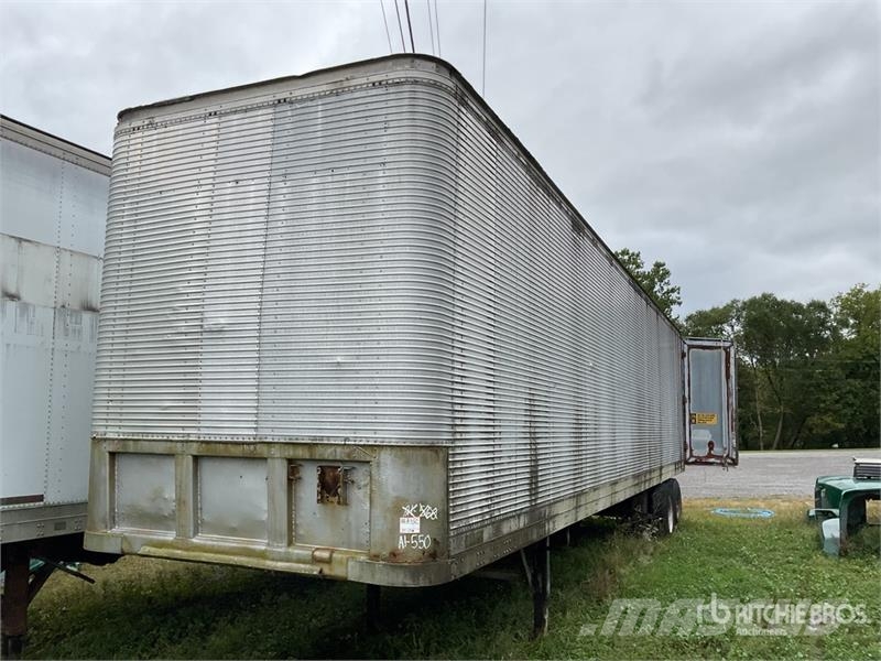 Fruehauf T/A Van Trailer (Inoperable) Van Body Trailers
