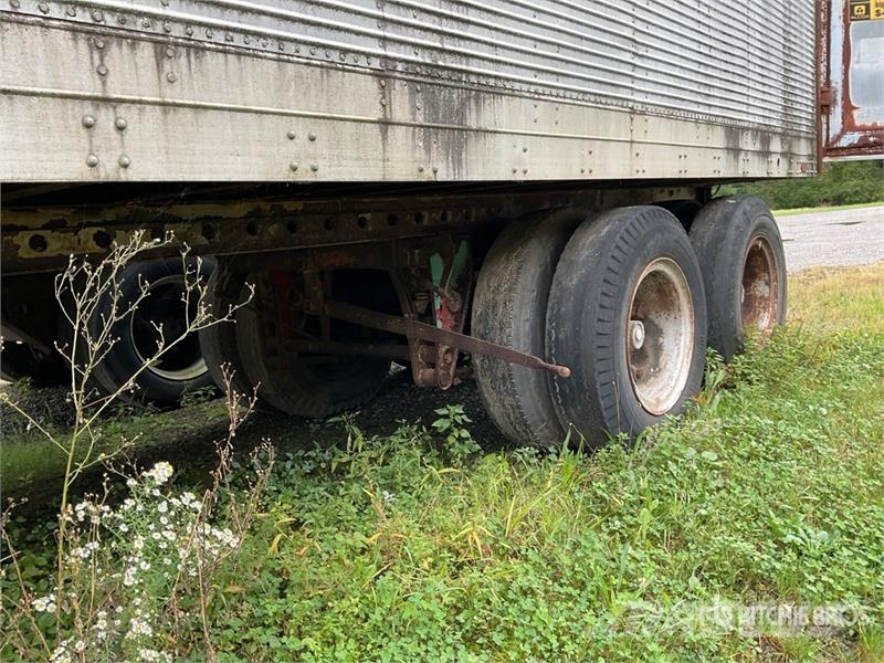 Fruehauf T/A Van Trailer (Inoperable) Van Body Trailers