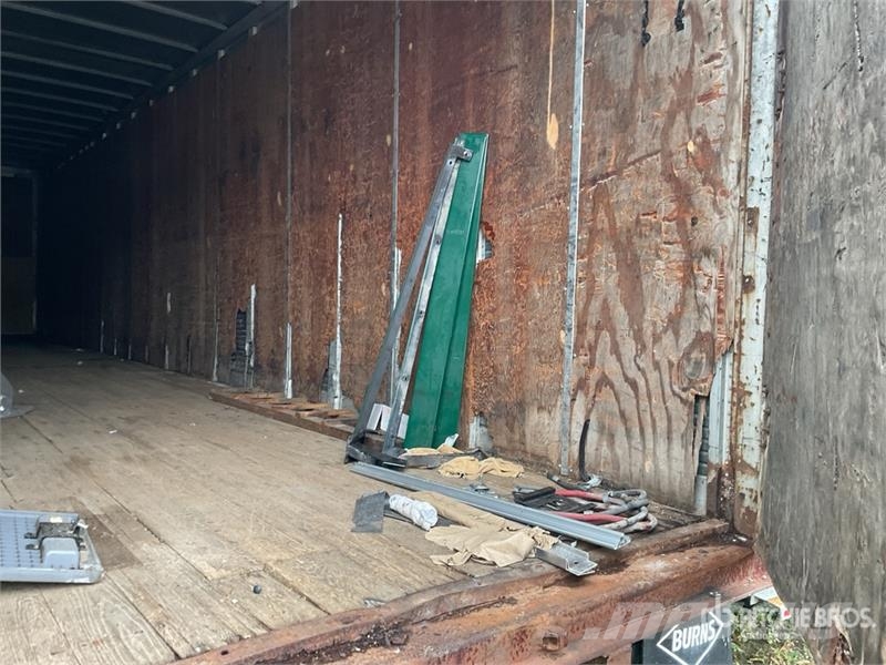 Fruehauf T/A Van Trailer (Inoperable) Van Body Trailers