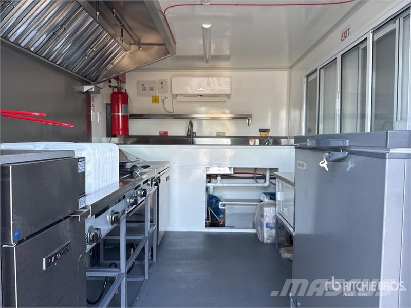  FUD 12 ft S/A Food Concession Trailer Egyéb pótkocsik