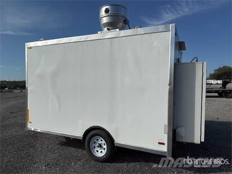  FUD 12 ft S/A Food Concession Trailer Egyéb pótkocsik