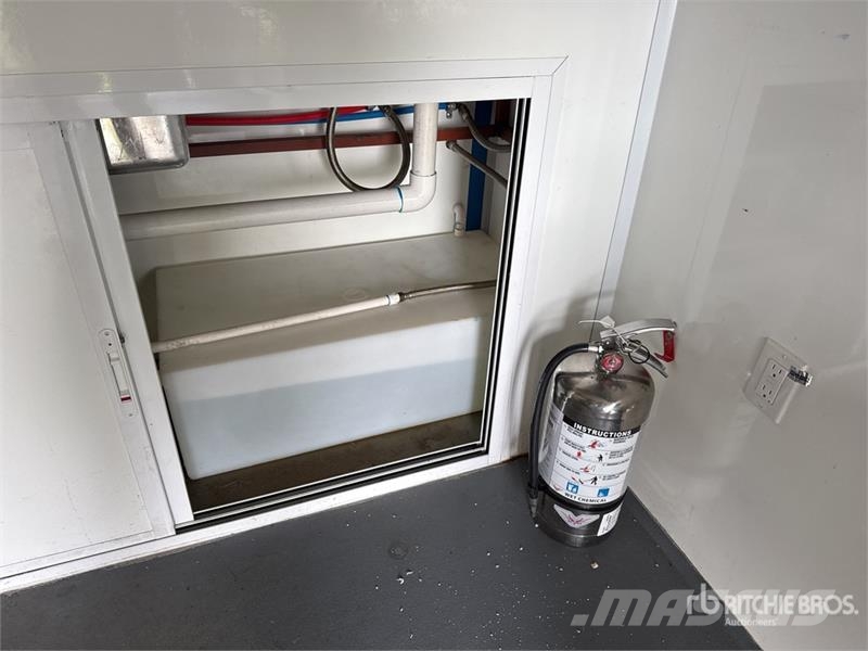 FUD 16 ft T/A Food Concession Trailer Autre remorque