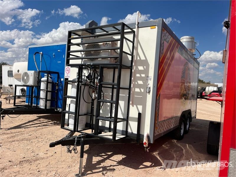  FUD 16 ft T/A Food Concession Trailer Otros remolques