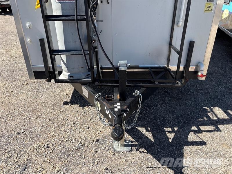 FUD 20 ft T/A Food Concession Trailer Druge prikolice