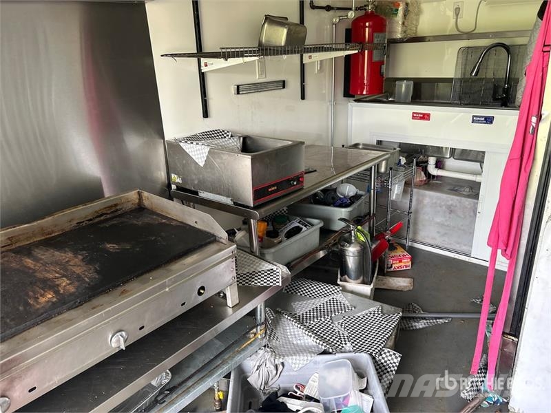 FUD 20 ft T/A Food Concession Trailer Andere Anhänger