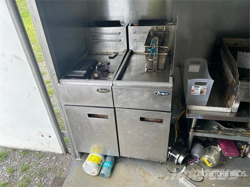 FUD 20 ft T/A Food Concession Trailer Andere Anhänger