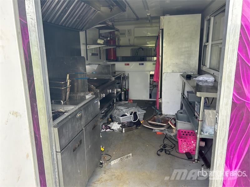 FUD 20 ft T/A Food Concession Trailer Andere Anhänger