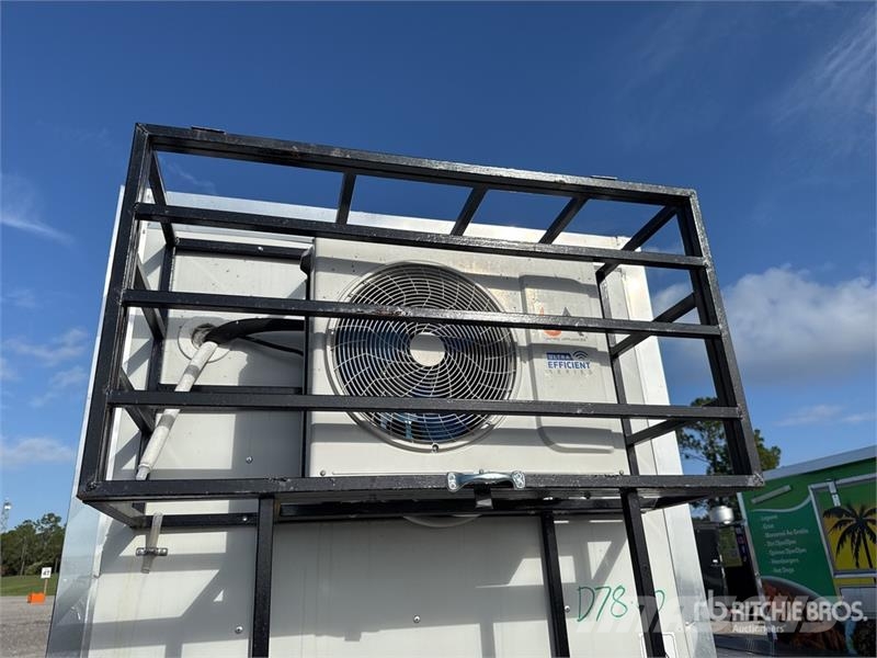 FUD 7 ft S/A Food Concession Trailer Citas piekabes