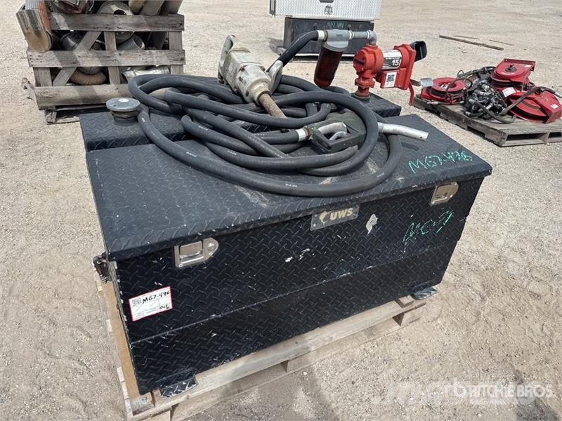 Fuel Tank صهاريج الوقود والصهاريج الإضافية