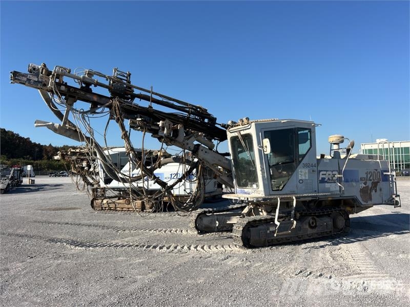 Furukawa HCR1200 Crawler Mounted Blasthole Drill 他のドリル機械