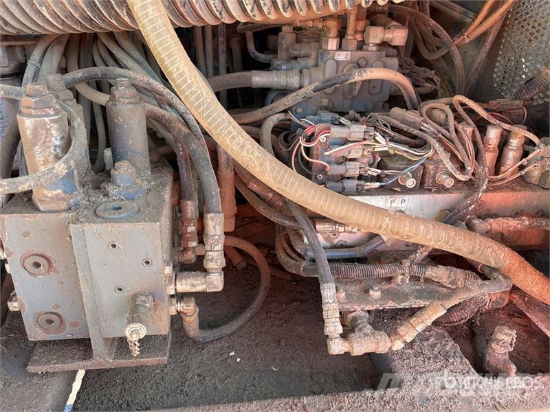 Furukawa HCR1200 Crawler Mounted Blasthole Drill 他のドリル機械