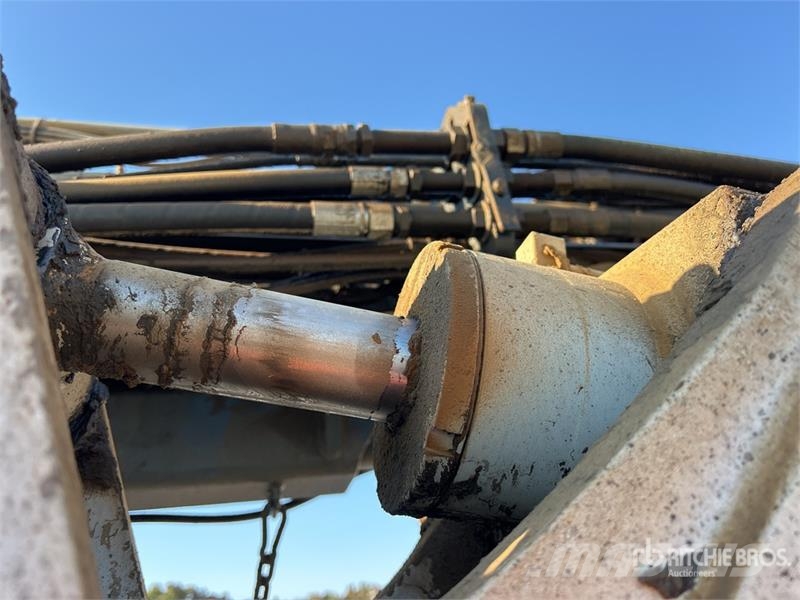 Furukawa HCR1200 Crawler Mounted Blasthole Drill 他のドリル機械
