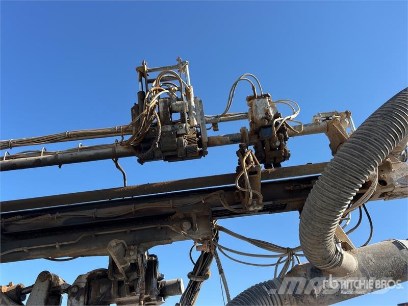 Furukawa HCR1200 Crawler Mounted Blasthole Drill 他のドリル機械