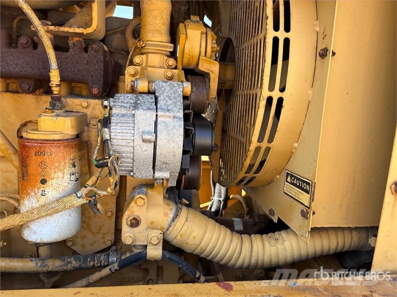 Galion 15 ton 4x4 Carry Deck Crane (Inoperable) Andre kraner