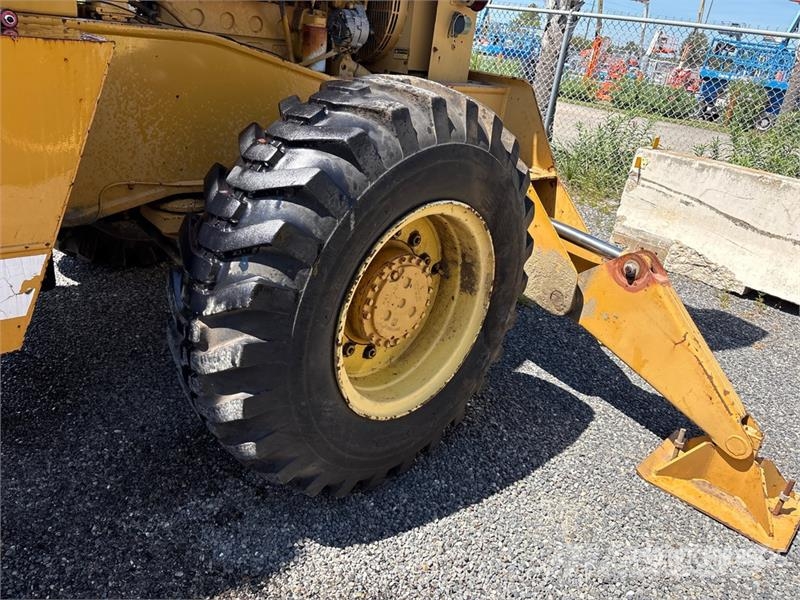 Galion 15 ton 4x4 Carry Deck Crane (Inoperable) Andre kraner