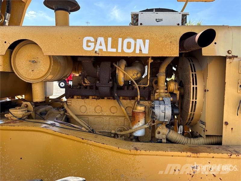 Galion 15 ton 4x4 Carry Deck Crane (Inoperable) Andre kraner
