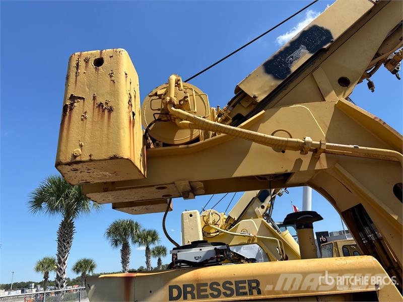 Galion 15 ton 4x4 Carry Deck Crane (Inoperable) Andre kraner