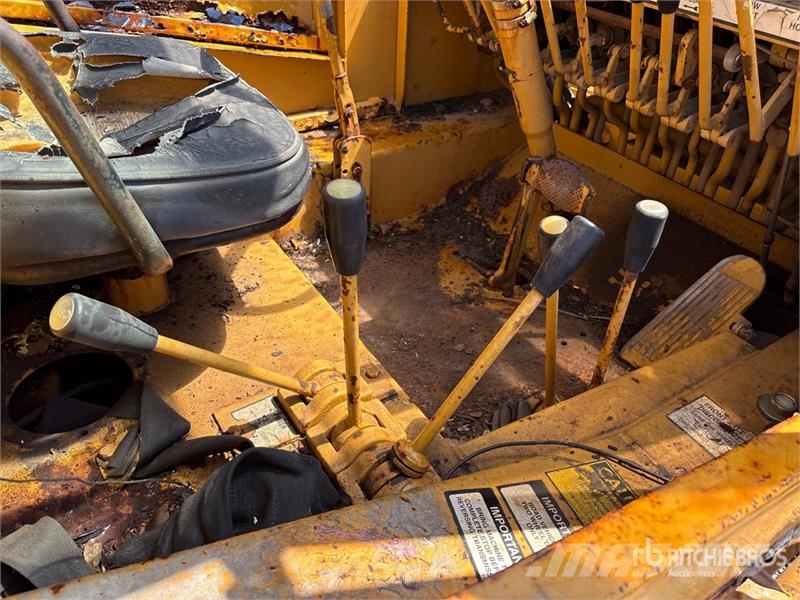 Galion 15 ton 4x4 Carry Deck Crane (Inoperable) Andre kraner