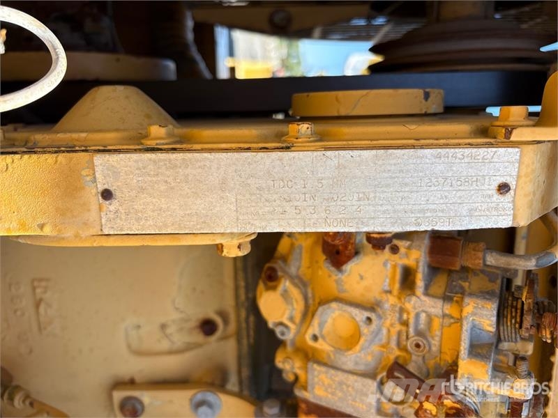Galion 15 ton 4x4 Carry Deck Crane (Inoperable) Andre kraner