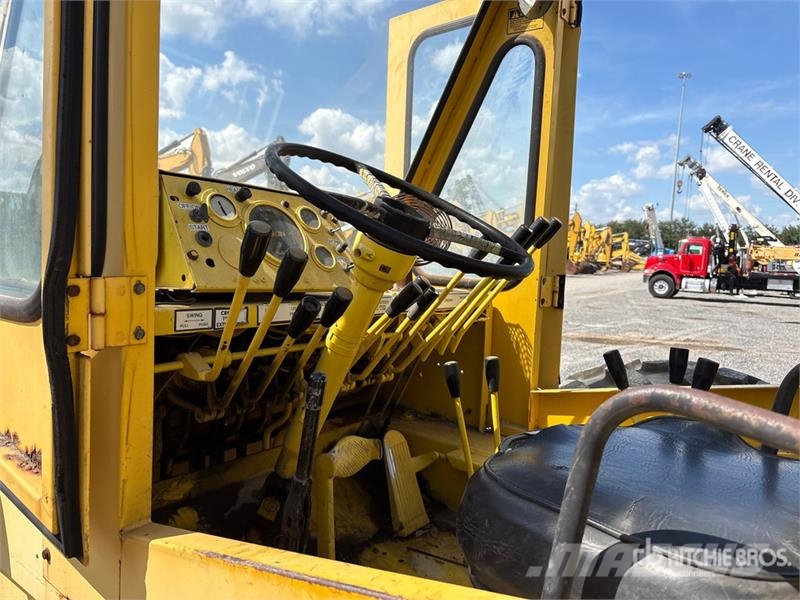 Galion 15 ton 4x4 Carry Deck Crane (Inoperable) Άλλες ανυψωτικές μηχανές