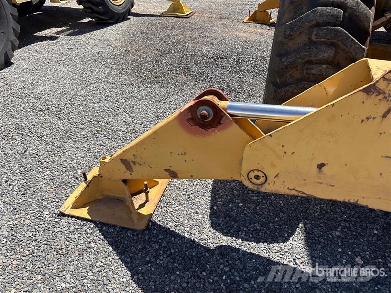 Galion 15 ton 4x4 Carry Deck Crane (Inoperable) Andre kraner