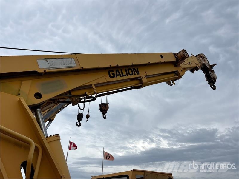 Galion 15 ton 4x4 Rough Terrain Crane (Inoperable) Avtodvigala