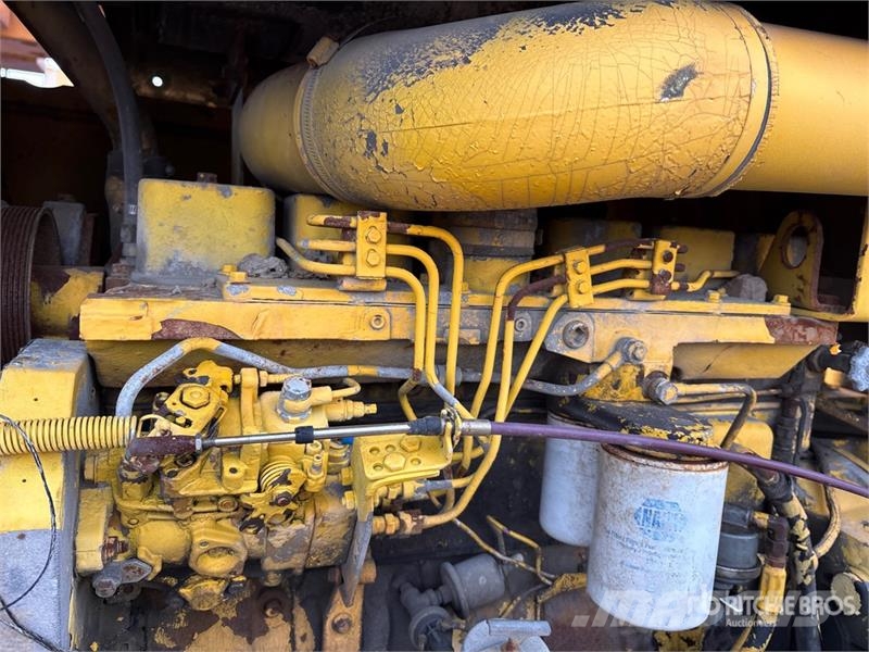 Galion 15 ton 4x4 Rough Terrain Crane (Inoperable) Avtodvigala