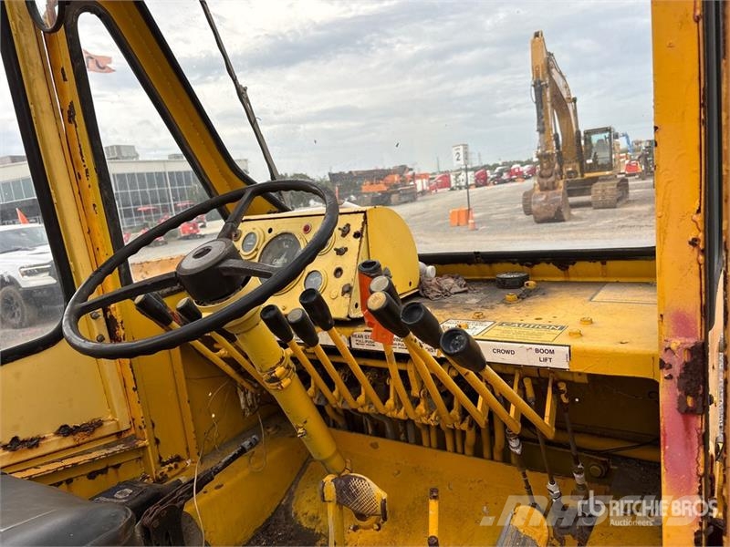 Galion 15 ton 4x4 Rough Terrain Crane (Inoperable) Avtodvigala