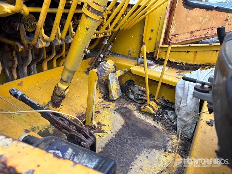 Galion 15 ton 4x4 Rough Terrain Crane (Inoperable) Avtodvigala
