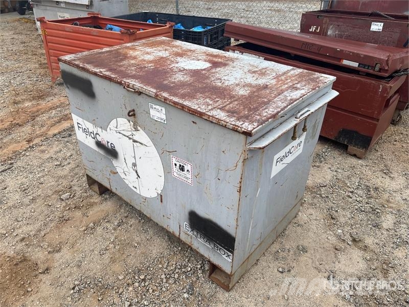  Gang Box of Impact Sockets مكونات أخرى