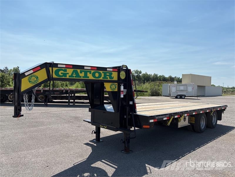 Gator 18920 lb 20 ft T/A Gooseneck Equipment Trailer Przyczepy do transportu samochodów