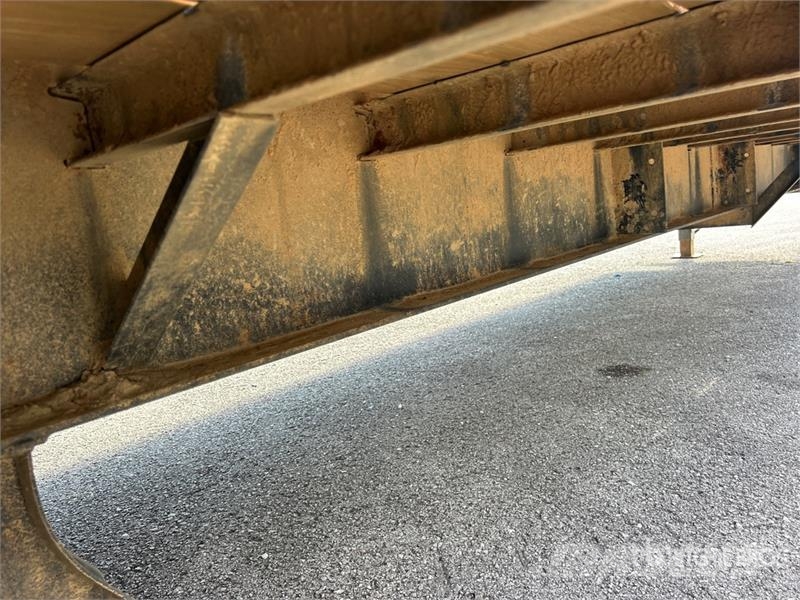 Gatormade 30 ft T/A Gooseneck Equipment Trailer Prikolice za prevoz vozil