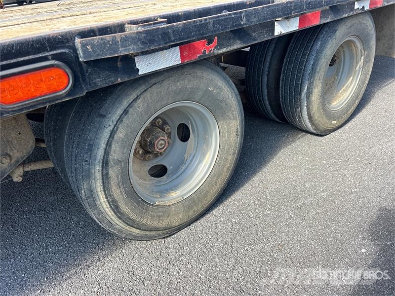 Gatormade 30 ft T/A Gooseneck Equipment Trailer Prikolice za prevoz vozil