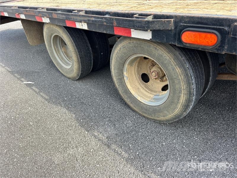 Gatormade 30 ft T/A Gooseneck Equipment Trailer Prikolice za prevoz vozil